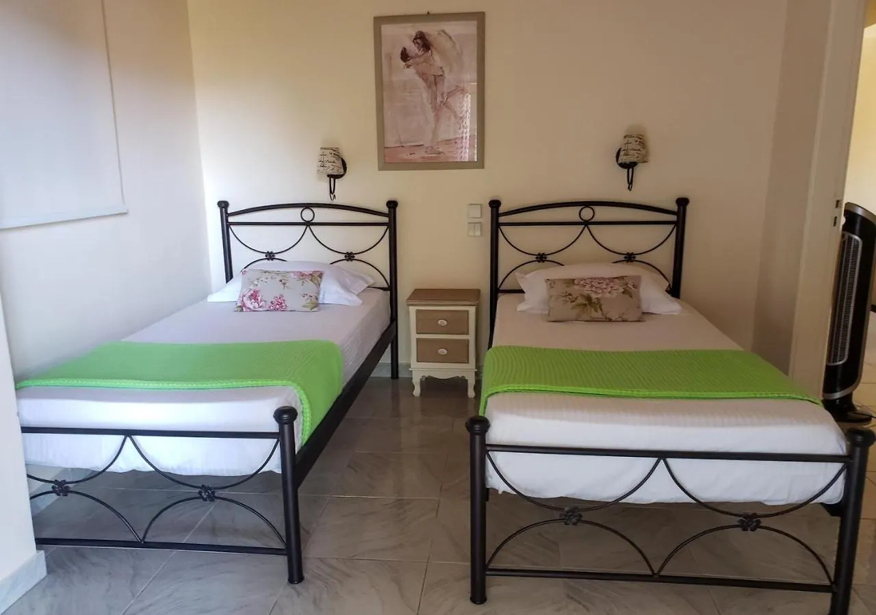 Malibu Studios & Apartments Lassi   Lassi (Kefalonia)